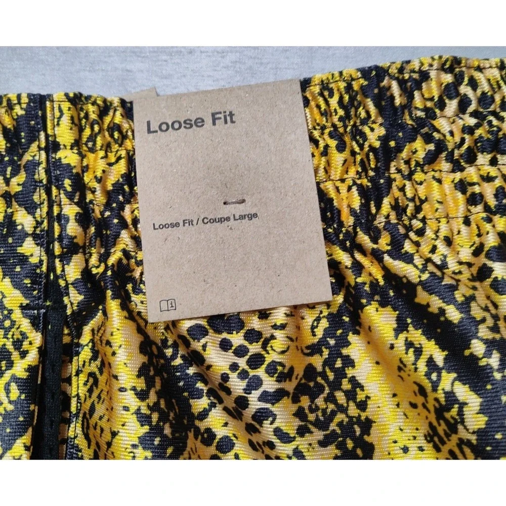 NIKE FLY Women 2XL Vivid Sulfur DRI-FIT Loose Snake Print Basketball Shorts NEW‎
